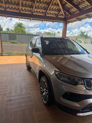 JEEP COMPASS 1.3 T270 TURBO FLEX LIMITED AT6 JEEP COMPASS 1.3 T270 TURBO FLEX LIMITED AT6